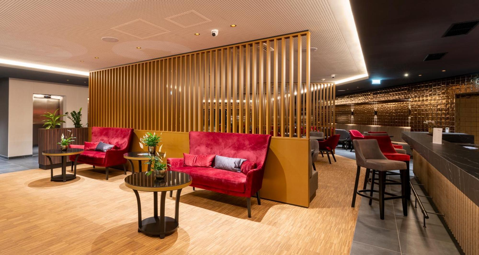 Plaza Inn Wiener Neustadt, BW Signature Collection Екстер'єр фото