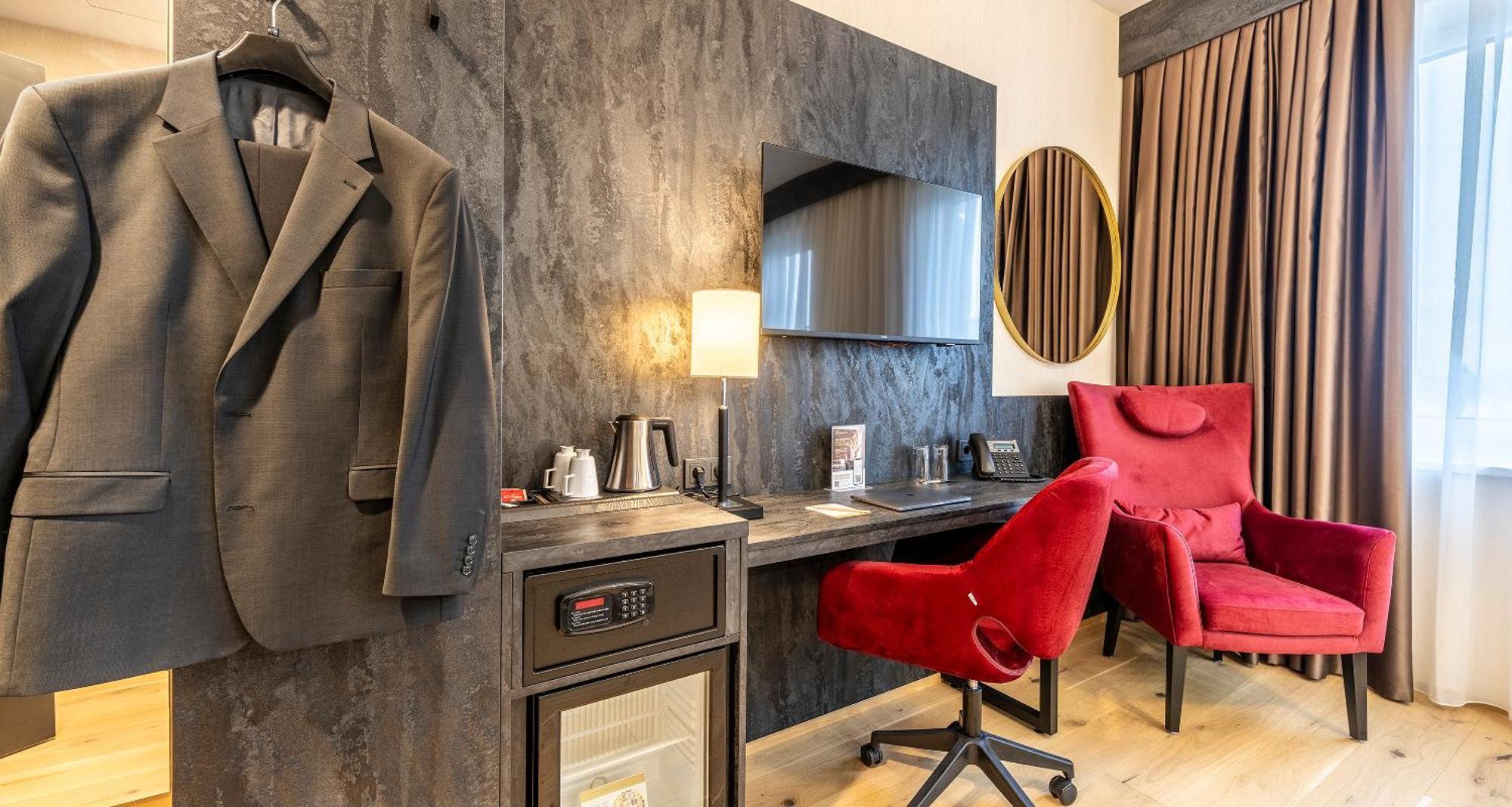 Plaza Inn Wiener Neustadt, BW Signature Collection Екстер'єр фото